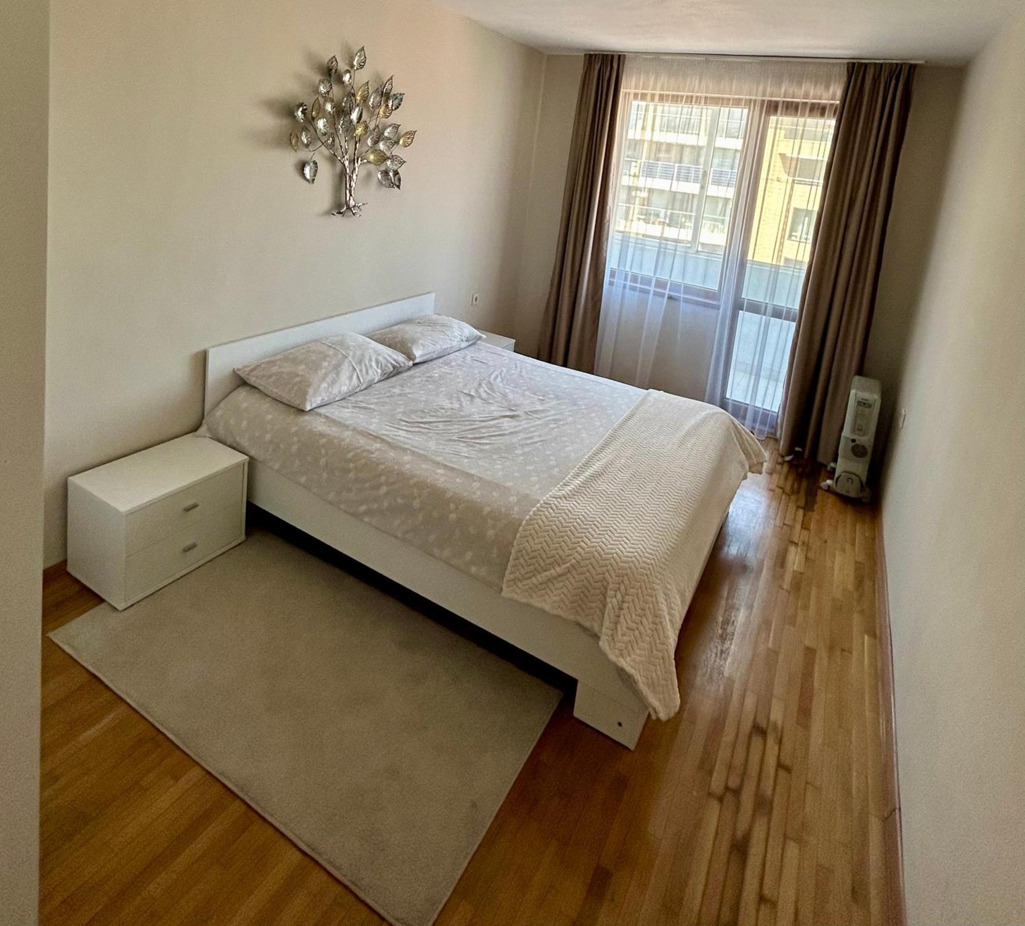 Fenix 2 Bedroom Apartment Varna Center Extérieur photo